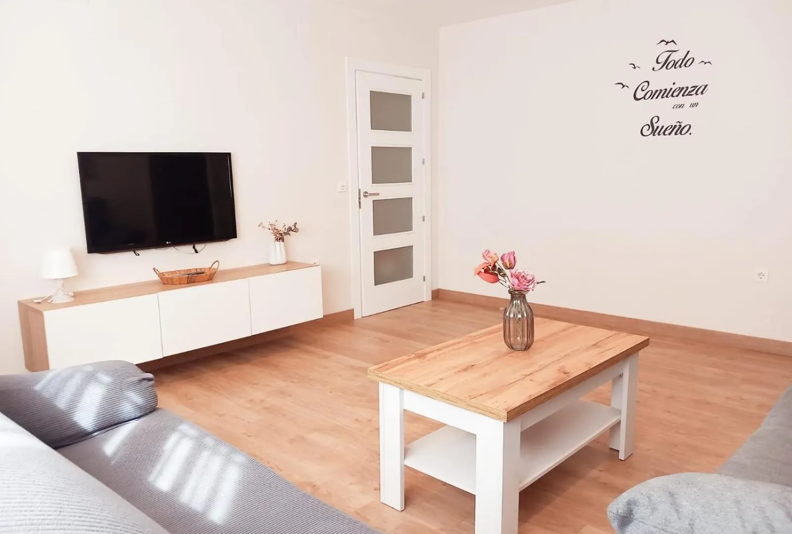Apartamento Turistico Palacio De Los Deportes Granada 0*,