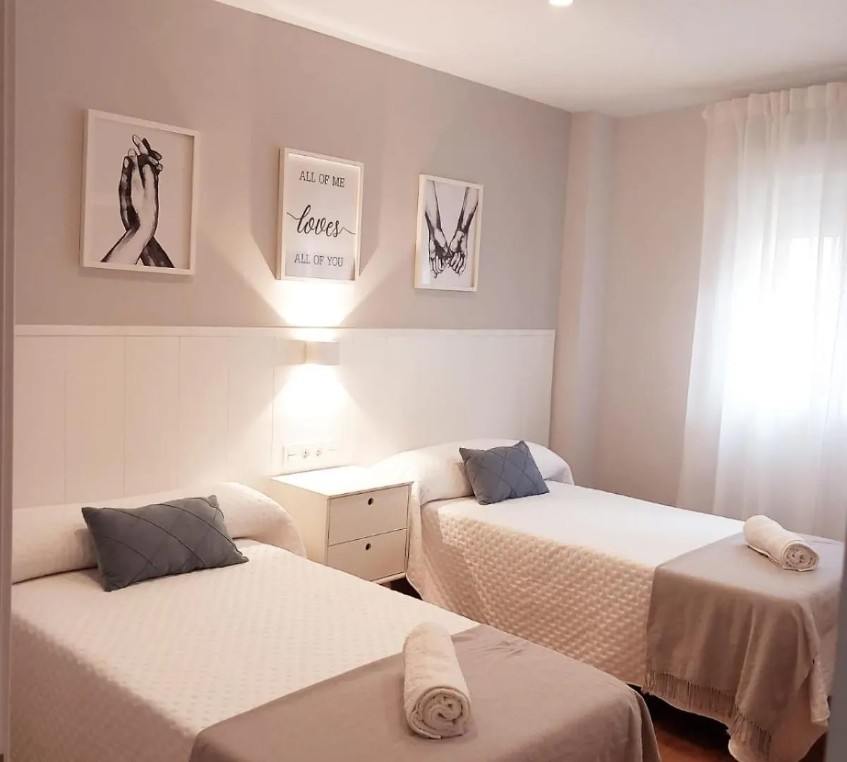 Apartamento Turistico Palacio De Los Deportes Granada Apartment